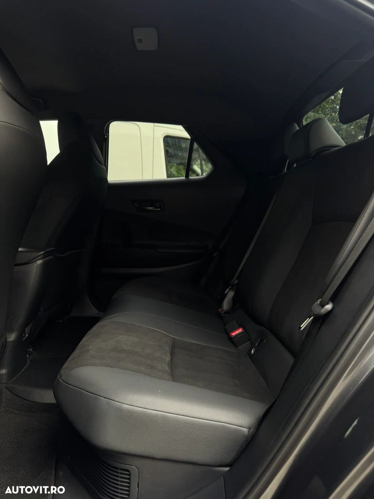 Toyota C-HR 2.0 PHEV 223 CP 4x2 CVT GR SPORT - 15