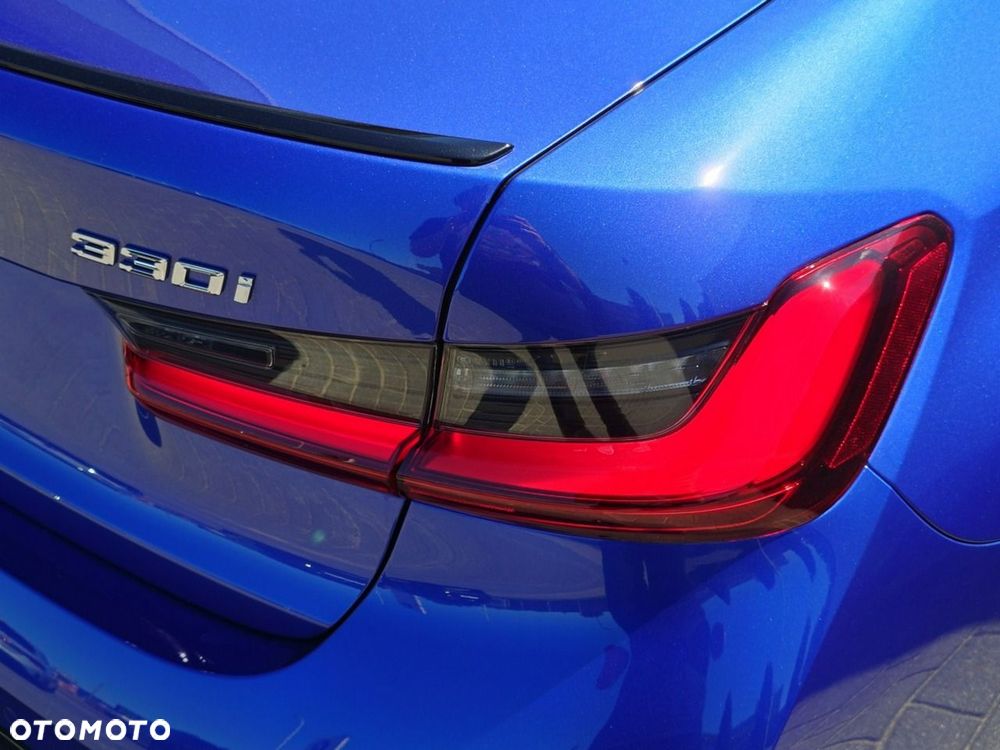 BMW Seria 3 - 10
