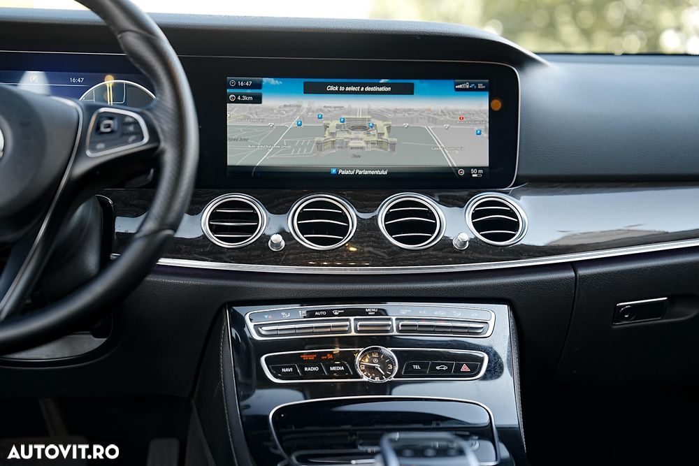 Mercedes-Benz E 220 d 9G-TRONIC Exclusive - 25