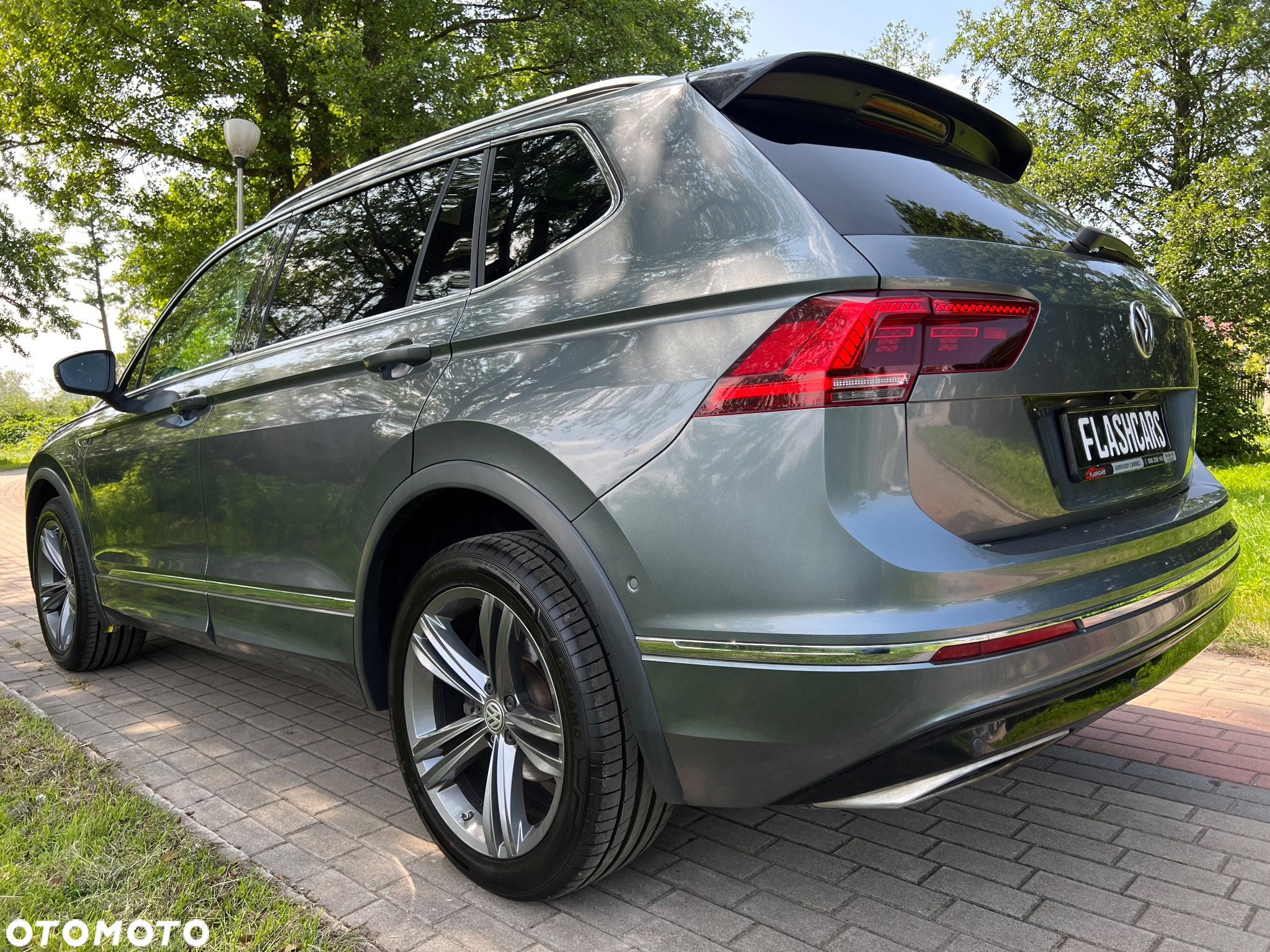 Volkswagen Tiguan 2.0 TDI SCR 4MOTION DSG Highline - 5