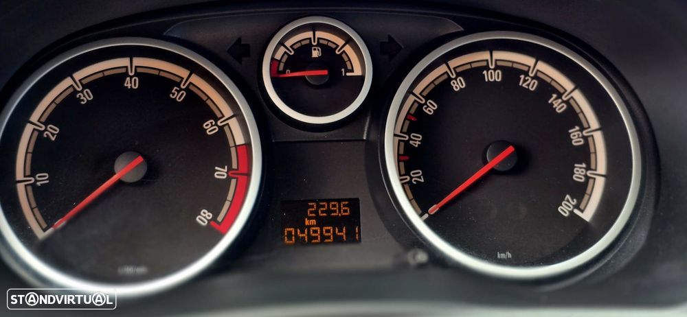Opel Corsa - 13