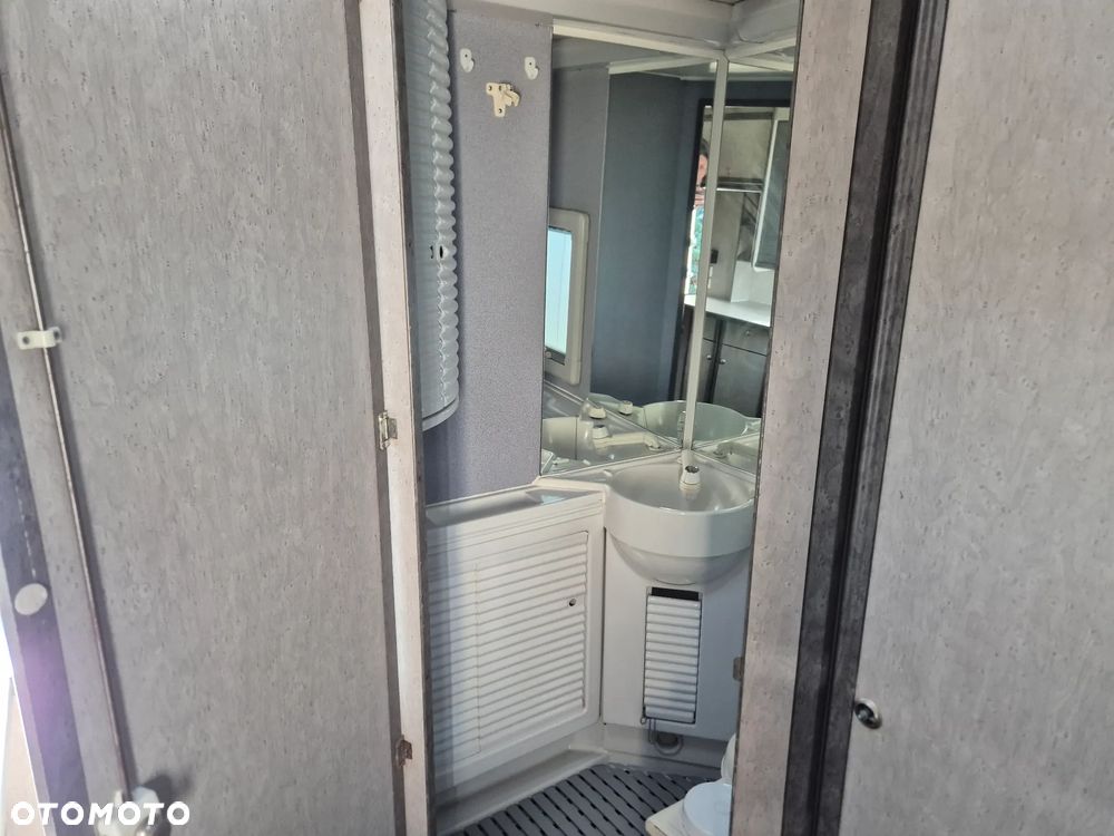 Volkswagen California - 13