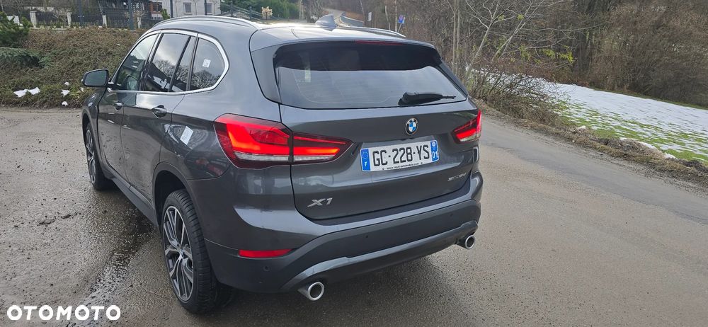 BMW X1 sDrive20d Sport Line - 29