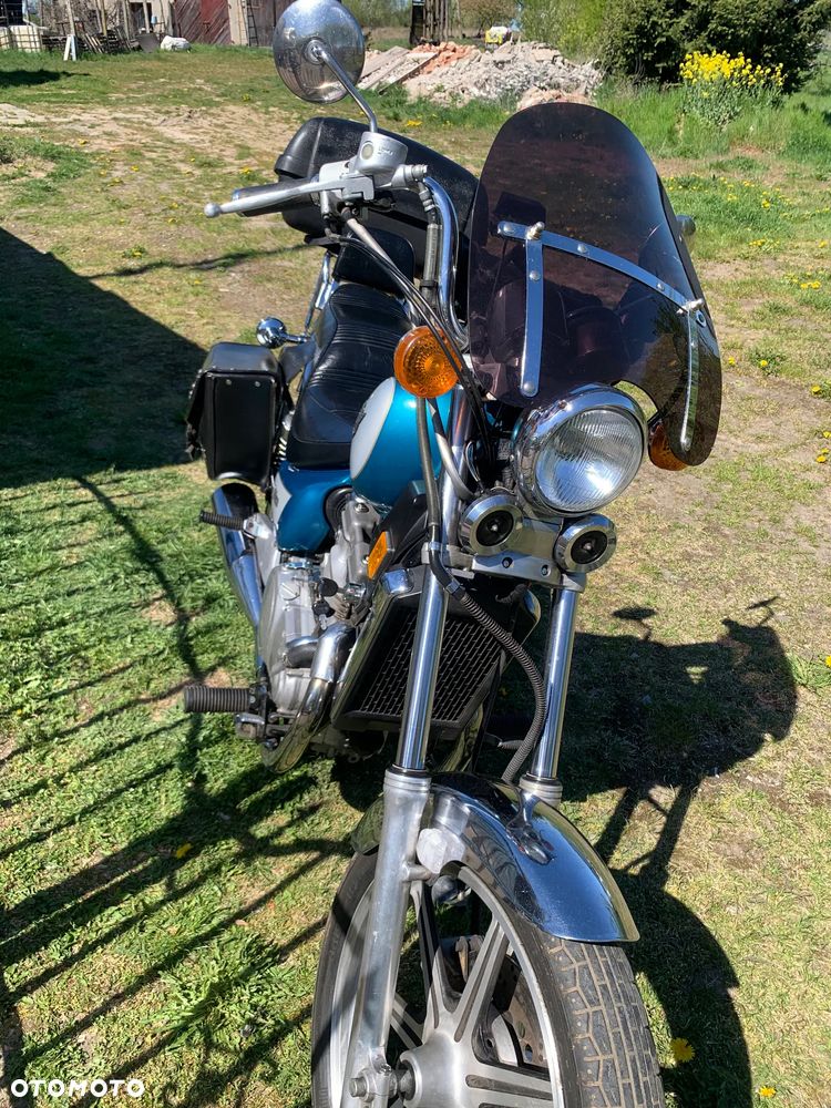 Kawasaki Vulcan - 1