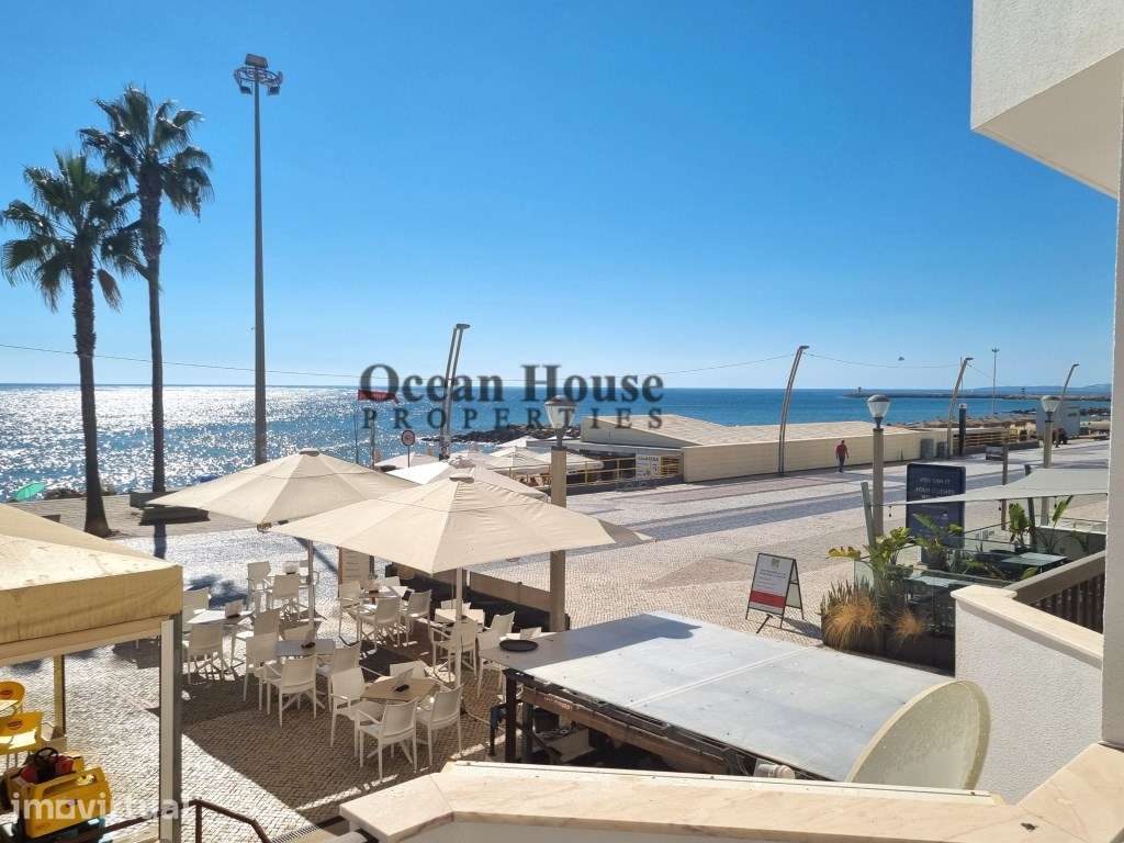 Apartamento T3 renovado com garagem, frente á Praia - Quarteira - Grande imagem: 2/28