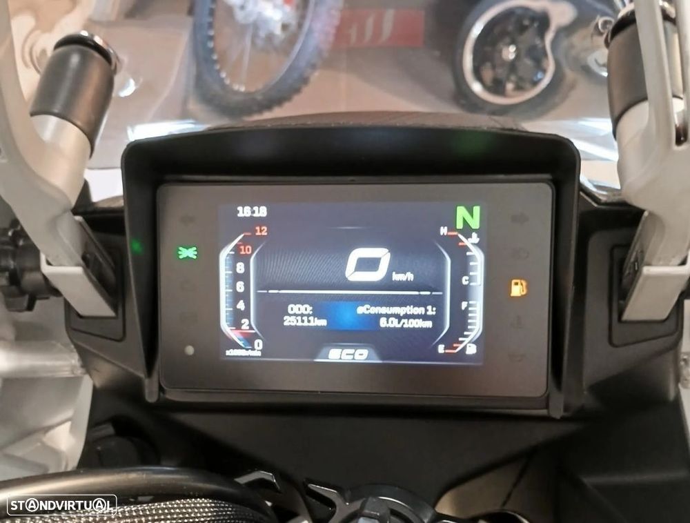 CF Moto 650MT MT - 4