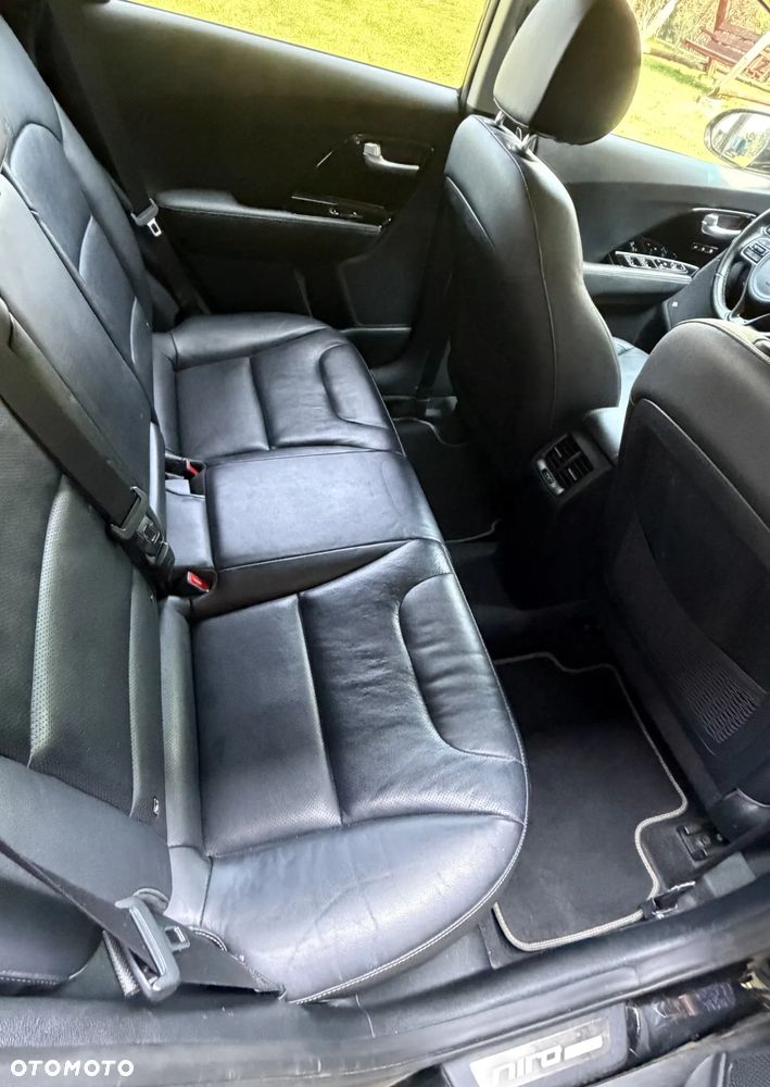 Kia Niro - 17