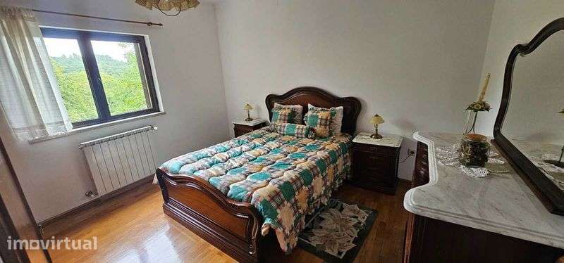 Casa T4 para aluguer - Grande imagem: 2/7