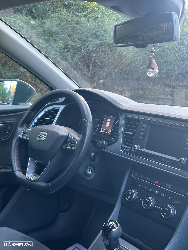 SEAT Leon 2.0 TDI DPF FR - 22