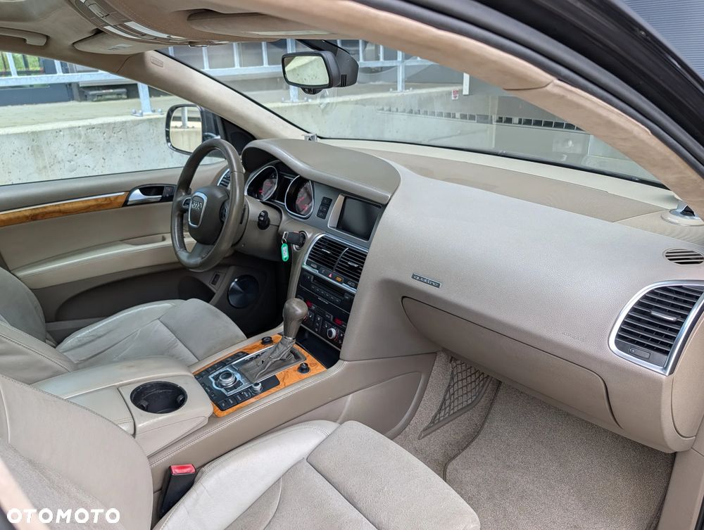 Audi Q7 3.0 TDI Quattro Tiptronic - 5
