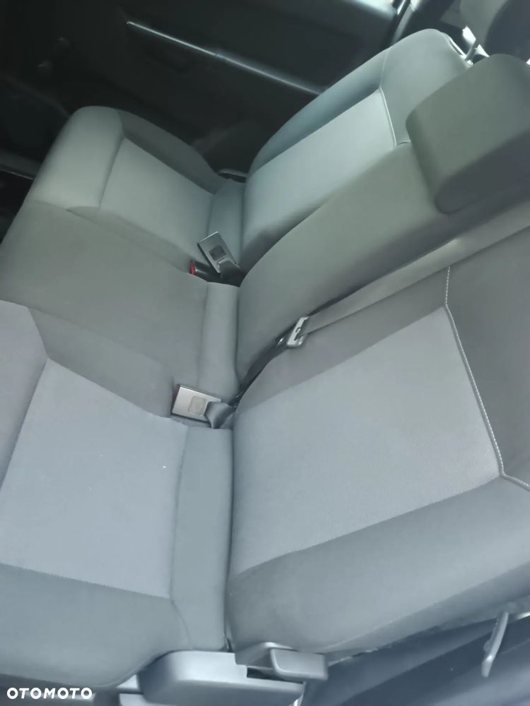 Opel Zafira 1.9 CDTI Enjoy - 22