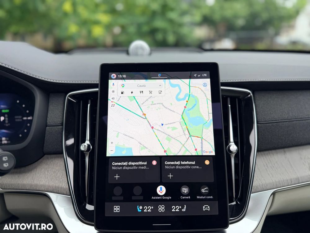 Volvo XC 90 T8 AWD PHEV Ultra Dark - 20