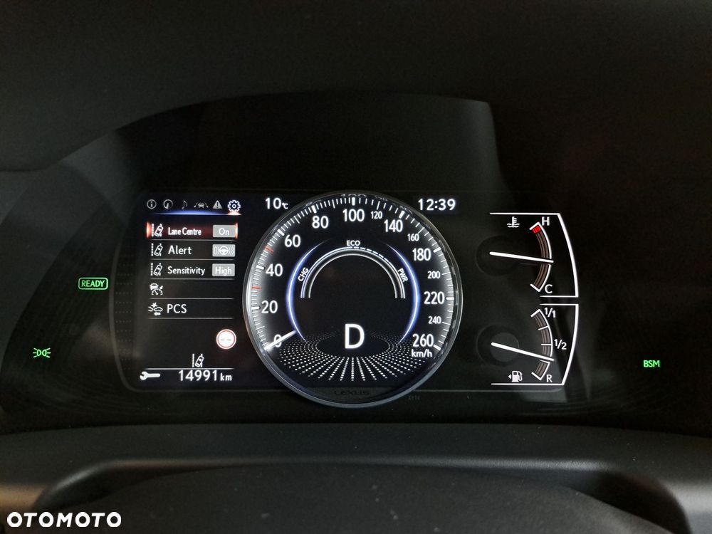 Lexus ES 300h Business Edition - 32