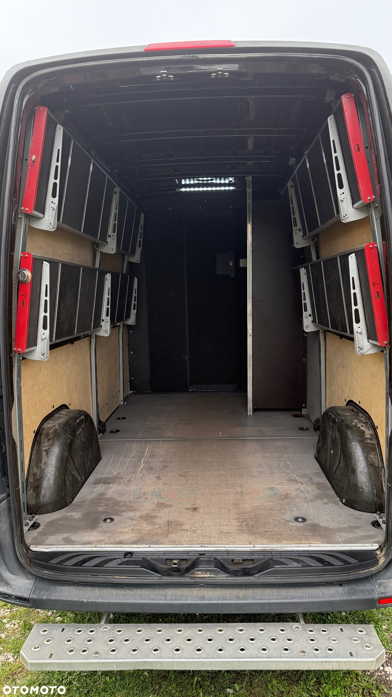 Mercedes-Benz Sprinter L2H2 - 15