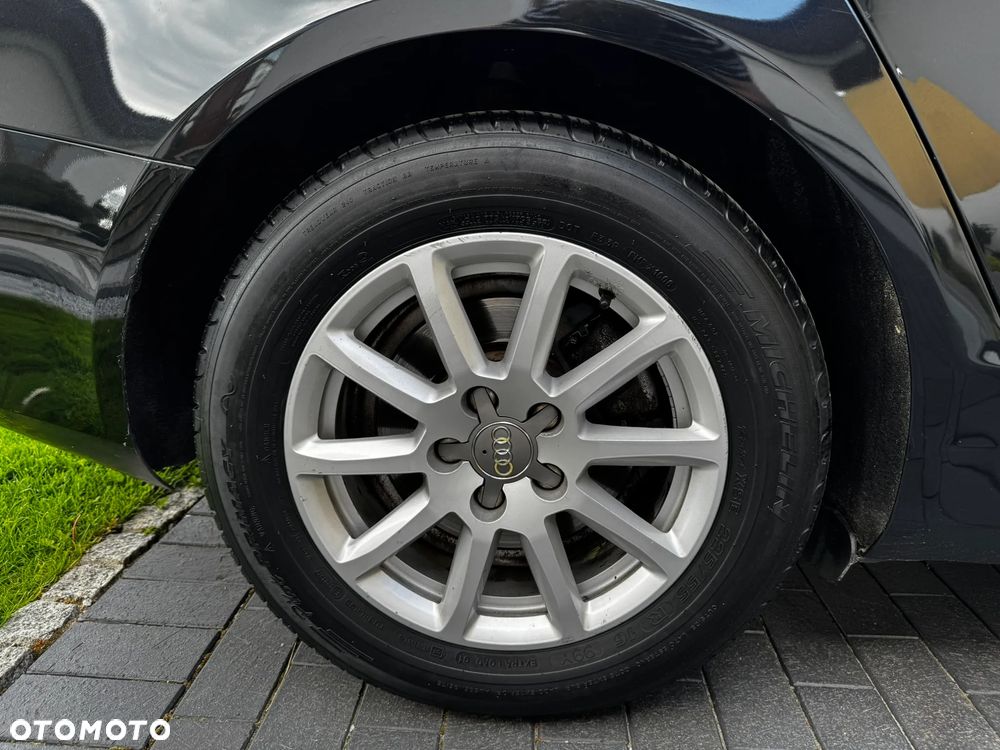 Audi A4 Limousine 2.0 TDI - 17