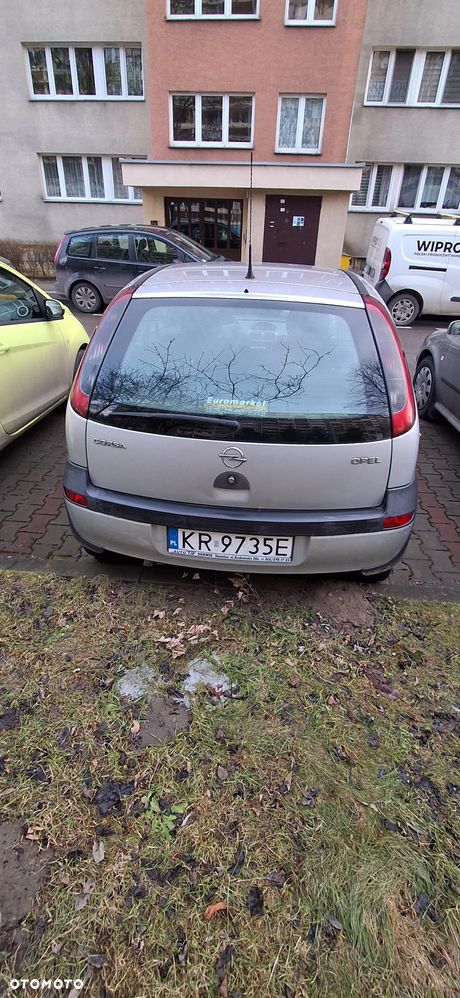 Opel Corsa - 3