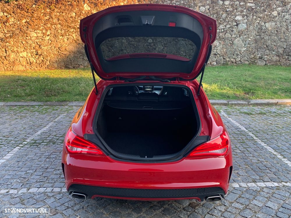 Mercedes-Benz CLA 220 d Shooting Brake AMG Line Aut. - 39