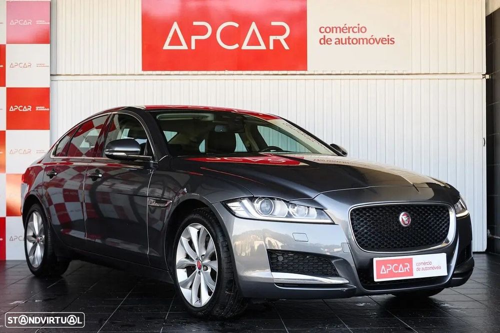 Jaguar XF 2.0 D R-Sport Aut. - 11