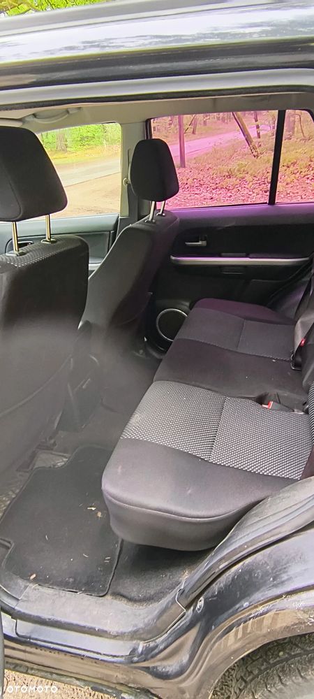 Suzuki Grand Vitara 1.9 DDiS - 8