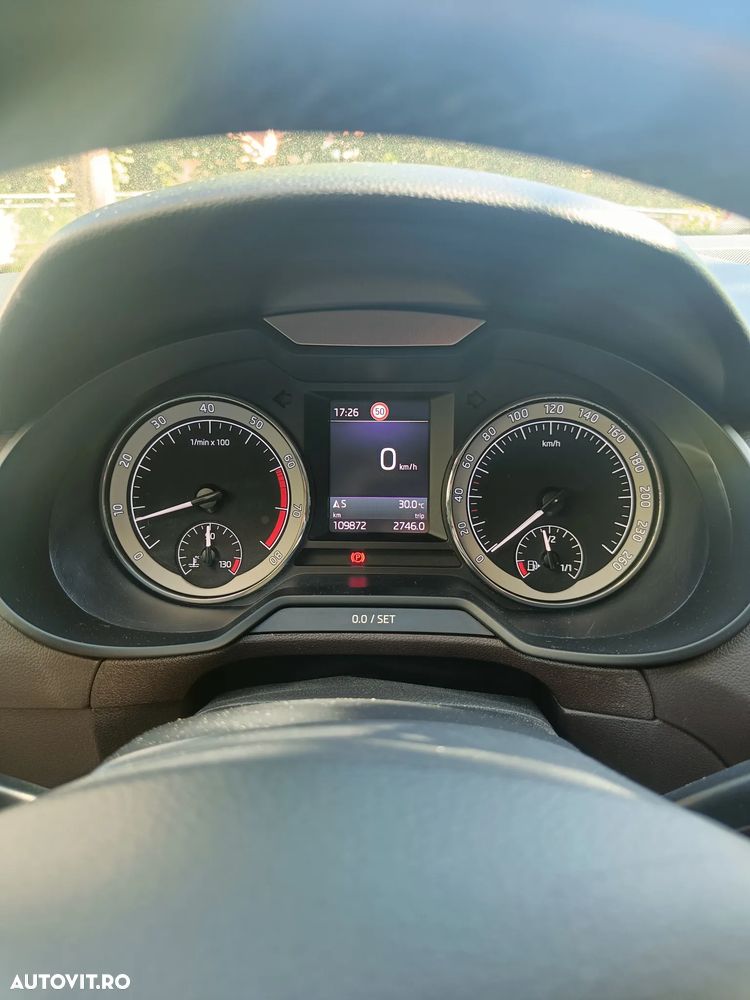 Skoda Octavia 1.8 TSI Laurin&Klement - 8