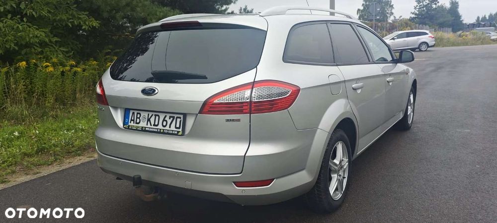 Ford Mondeo SW - 4