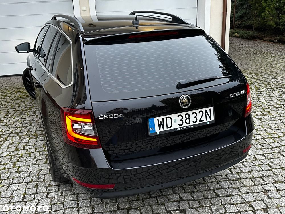 Skoda Octavia 1.5 TSI ACT Style DSG - 7