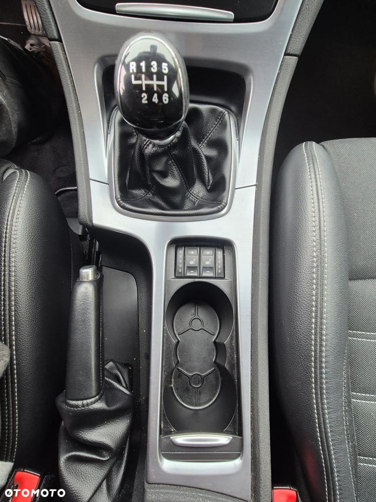 Ford Mondeo 2.0 TDCi Titanium X - 13