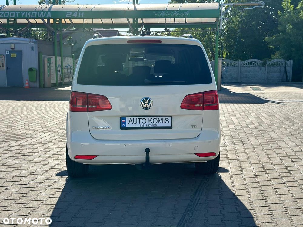 Volkswagen Touran - 5