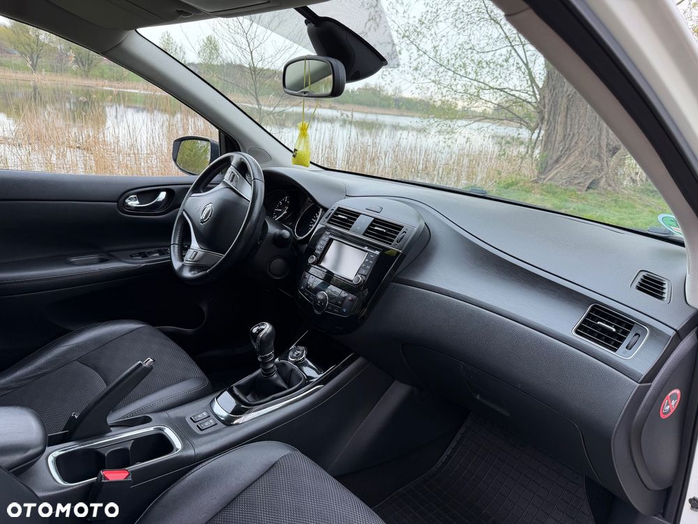 Nissan Pulsar - 12