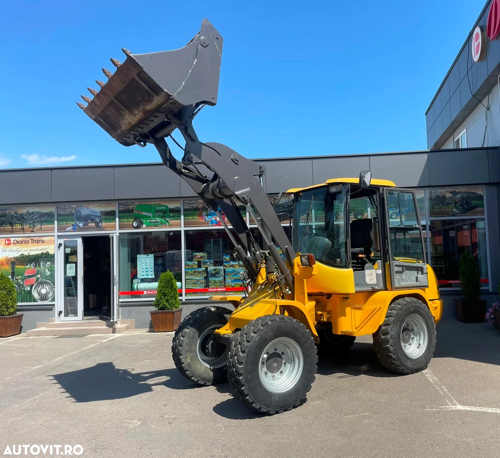 Volvo L30B - 1