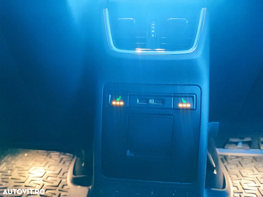 Skoda Octavia 2.0 TDI ELEGANCE DSG - 15