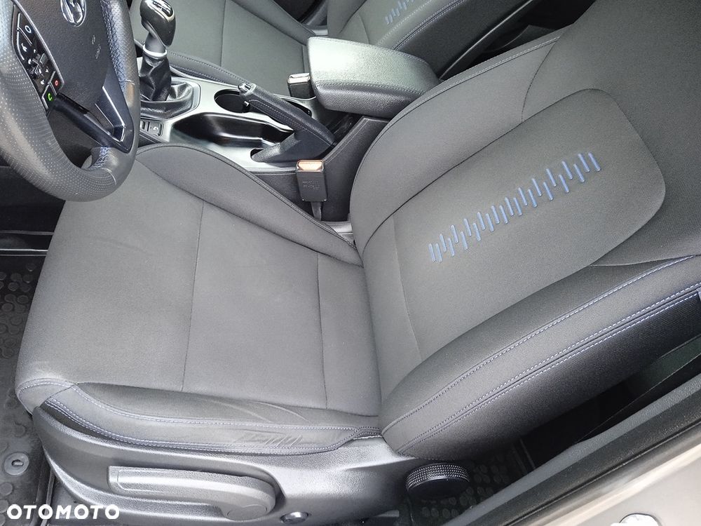 Hyundai Tucson 1.6 GDI BlueDrive GO 2WD - 10