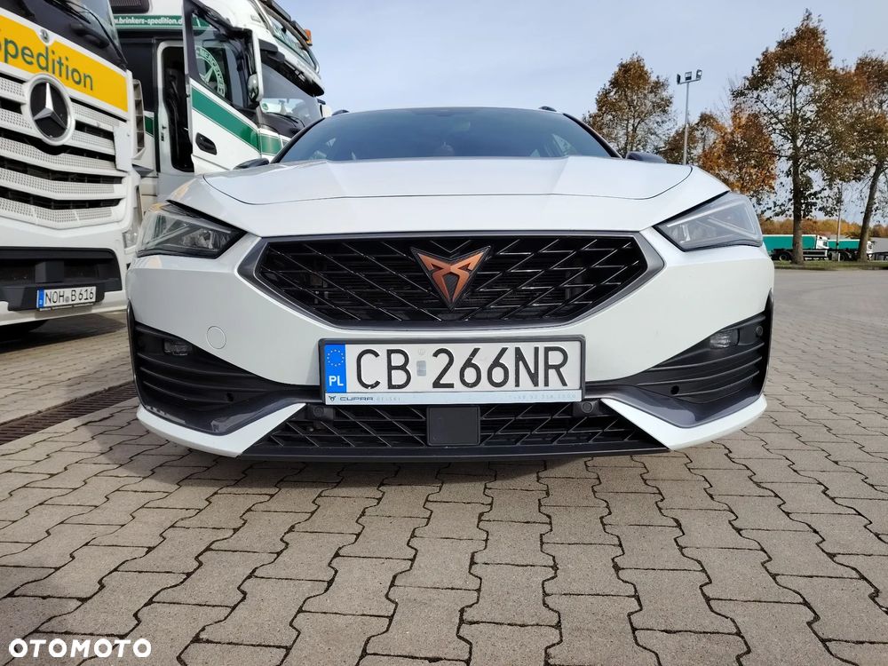 Cupra Leon Sportstourer - 2