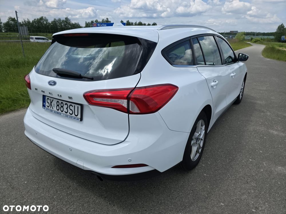 Ford Focus 1.5 EcoBlue Connected - 4