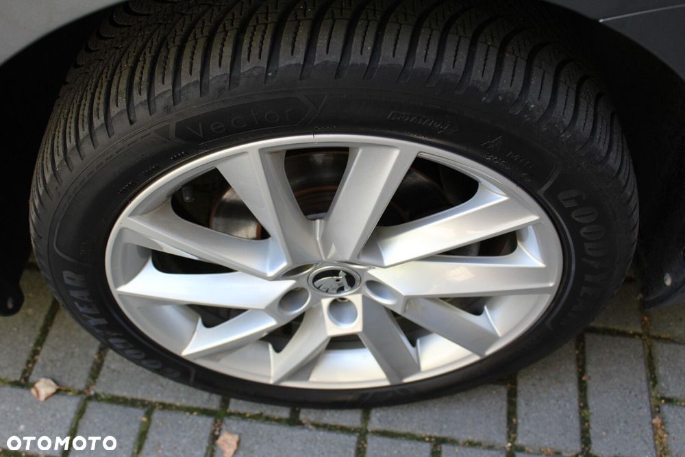 Skoda Scala 1.5 TSI Style DSG - 24
