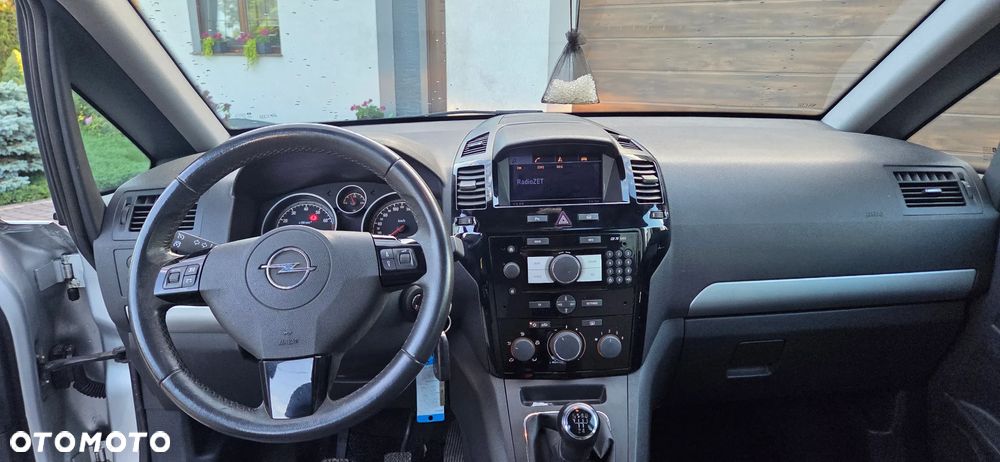 Opel Zafira 1.8 Selection 110 Jahre - 19
