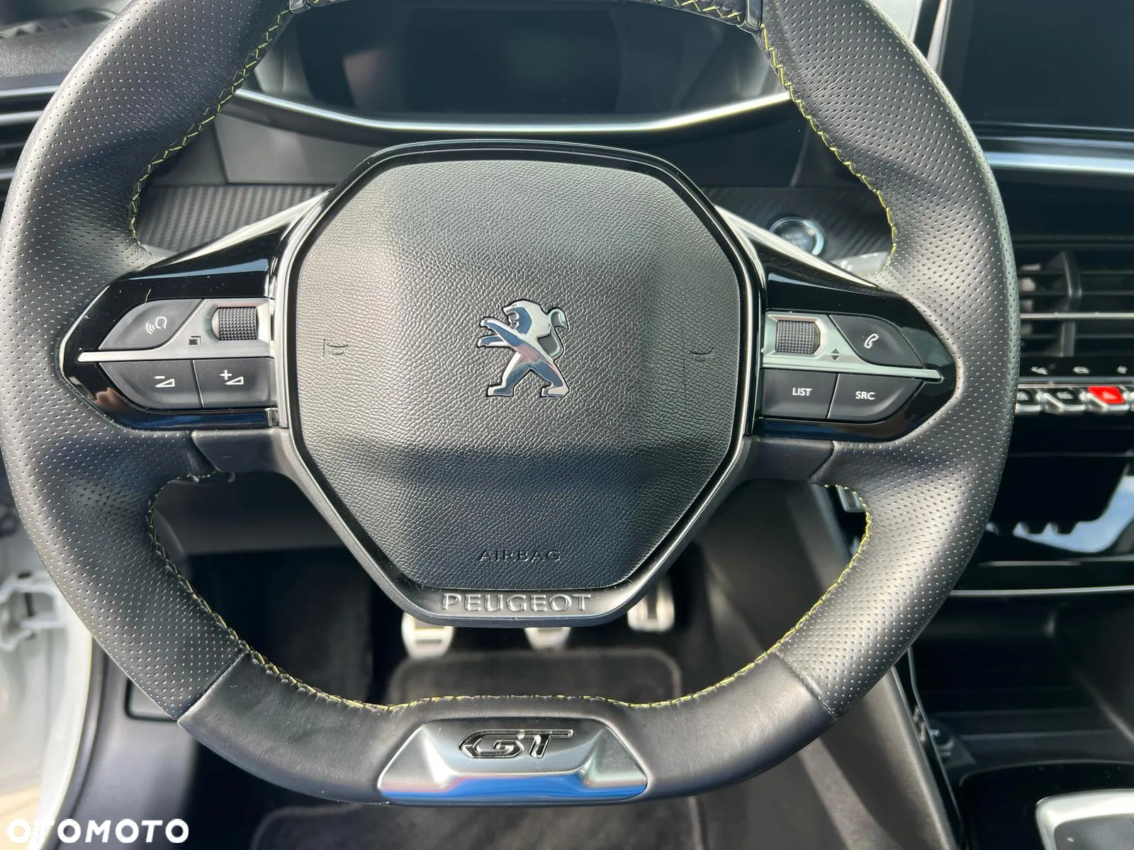 Peugeot 208 1.2 PureTech GT S&S - 22