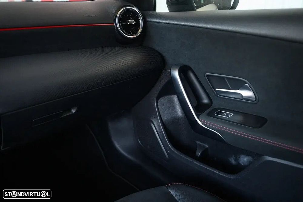 Mercedes-Benz A 180 - 39