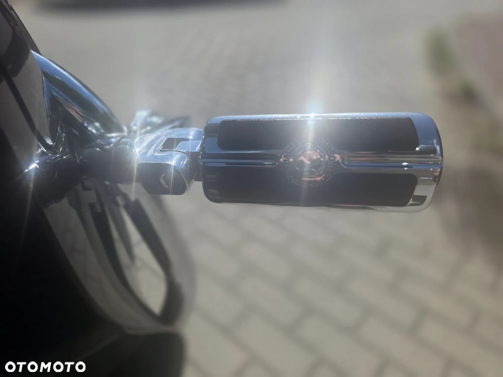 Harley-Davidson Touring Electra Glide - 11