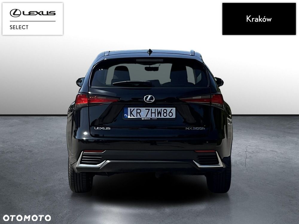 Lexus NX 300h Elegance AWD - 4