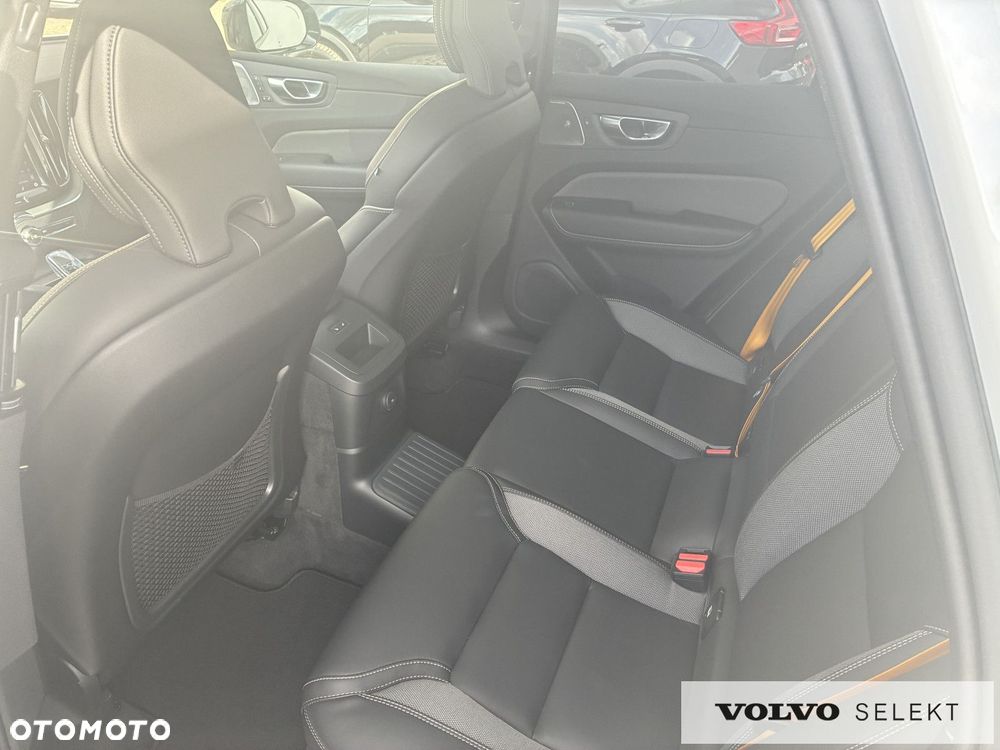 Volvo XC 60 - 10
