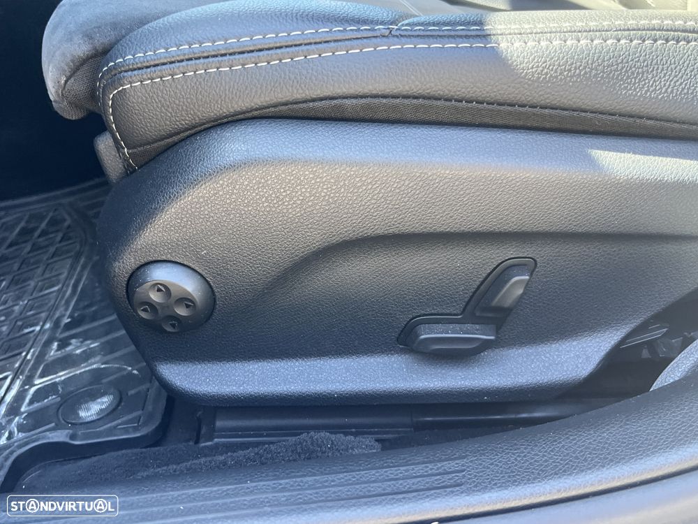 Mercedes-Benz C 300 - 10