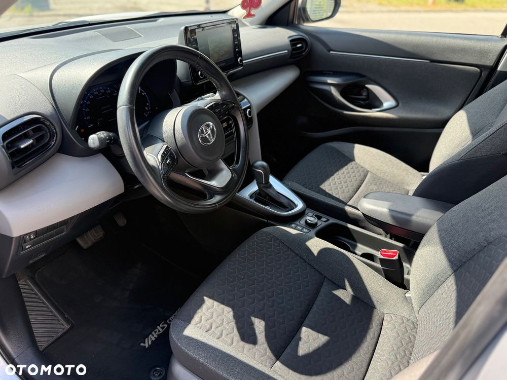 Toyota Yaris Cross 130 1.5 VVT-i AWD-i Style Plus - 16