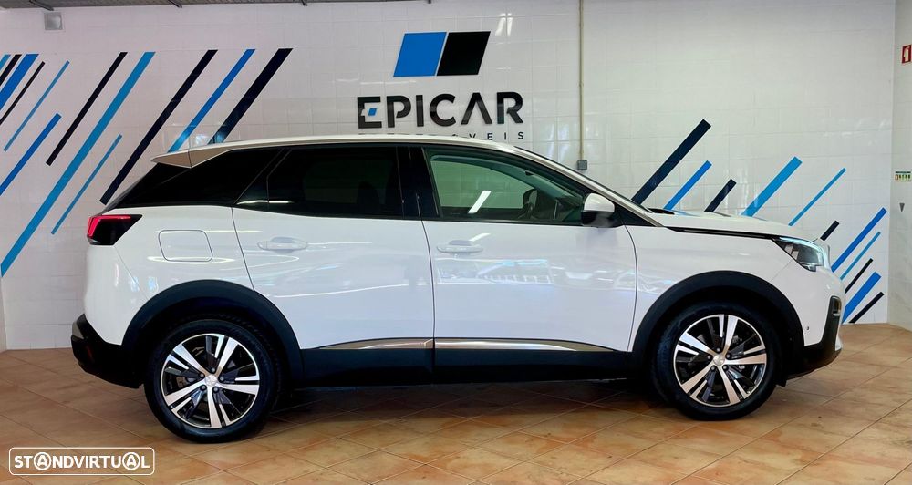 Peugeot 3008 1.2 PureTech Allure EAT6 - 6