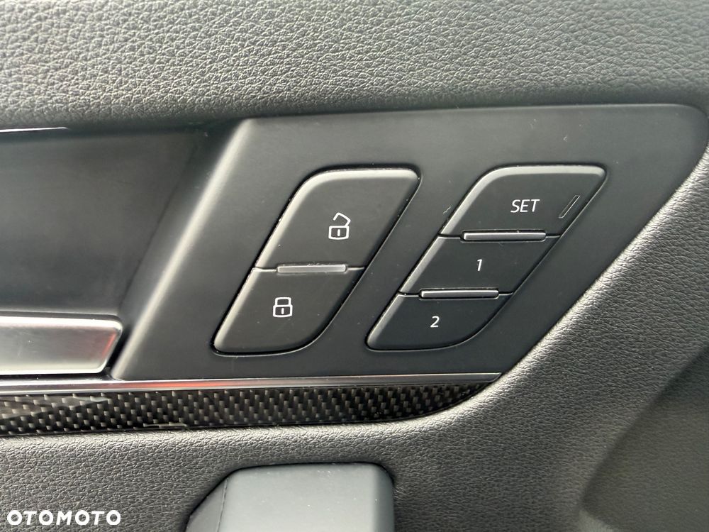 Audi SQ5 - 35