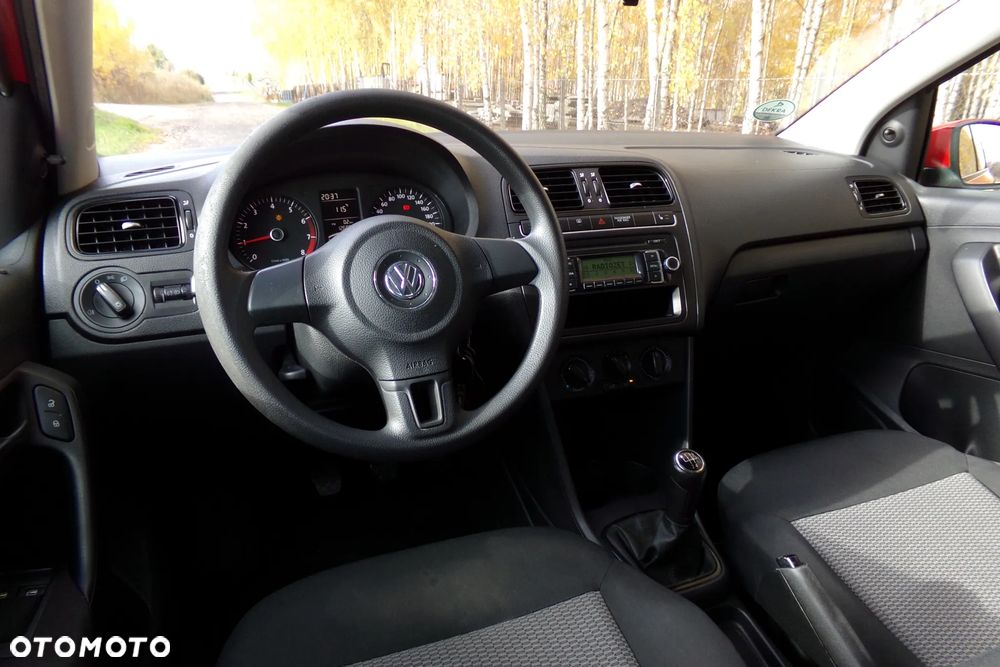 Volkswagen Polo - 10