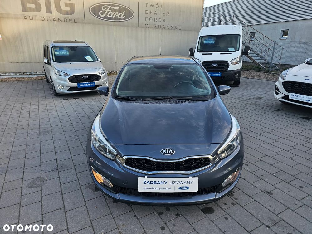 Kia Ceed 1.4 L - 3