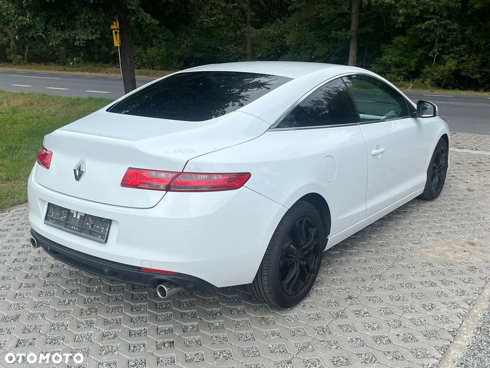 Renault Laguna Coupe dCi 150 FAP Night and Day - 1