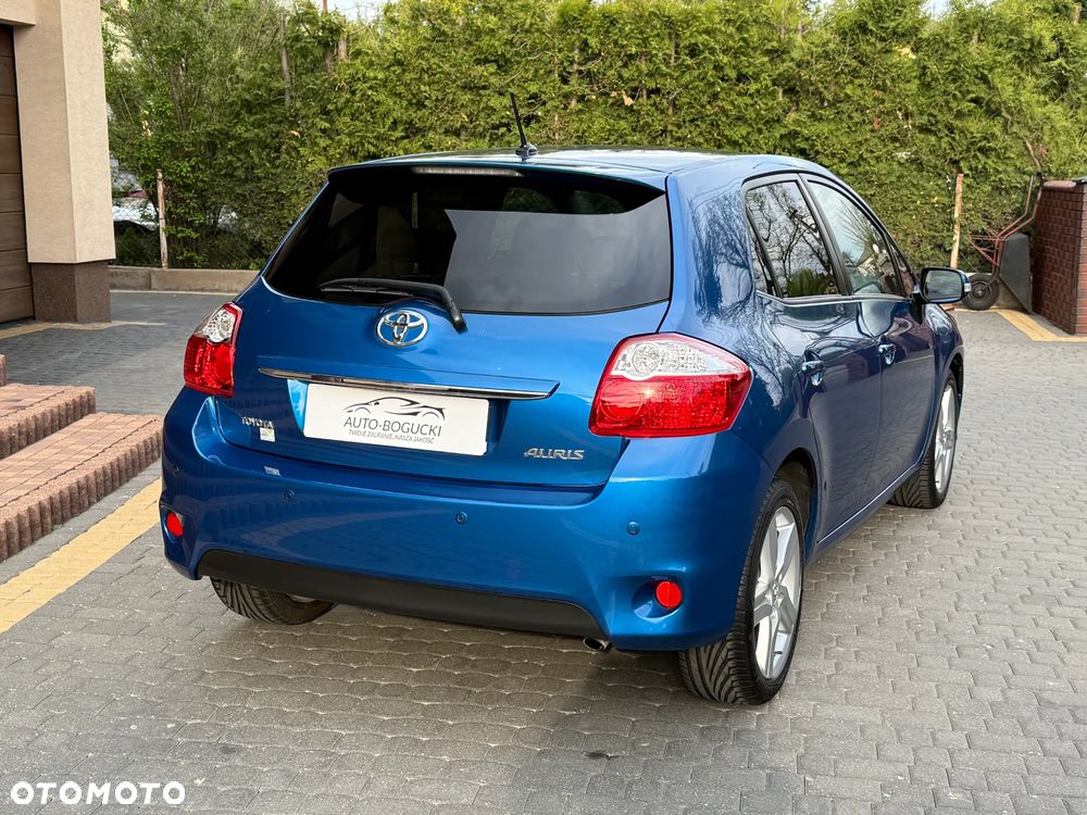 Toyota Auris 1.6 Dynamic - 12