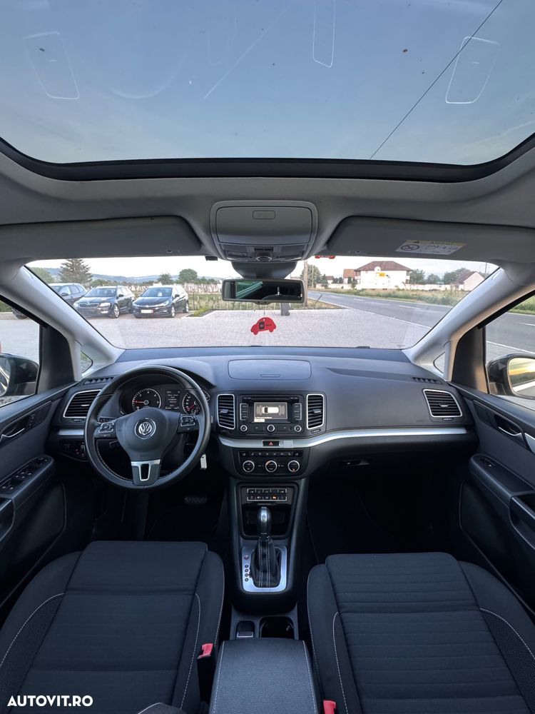 Volkswagen Sharan 2.0 TDI DSG BlueMotion Technology Highline - 12